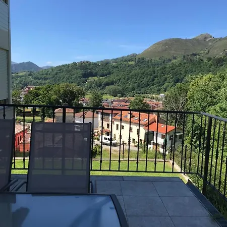 Terraza Con Vistas En Cangas * Cangas de Onis